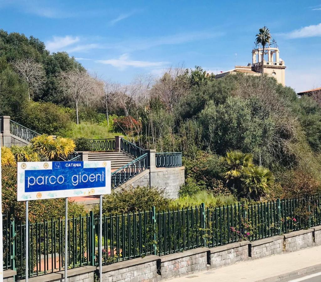 Lavica Di Mezzo Apartments Katanya Dış mekan fotoğraf