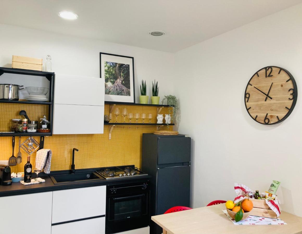 Lavica Di Mezzo Apartments Katanya Dış mekan fotoğraf