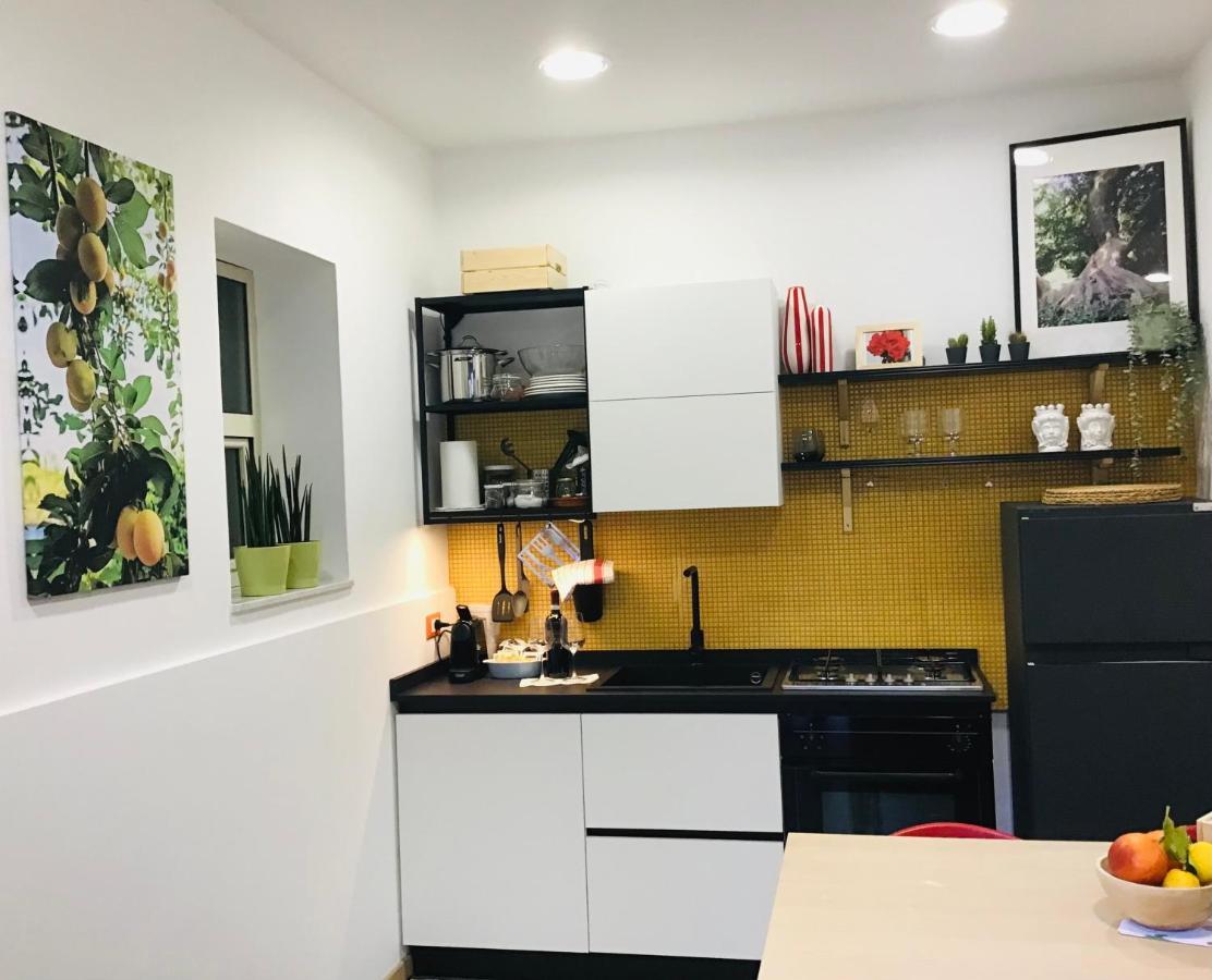 Lavica Di Mezzo Apartments Katanya Dış mekan fotoğraf